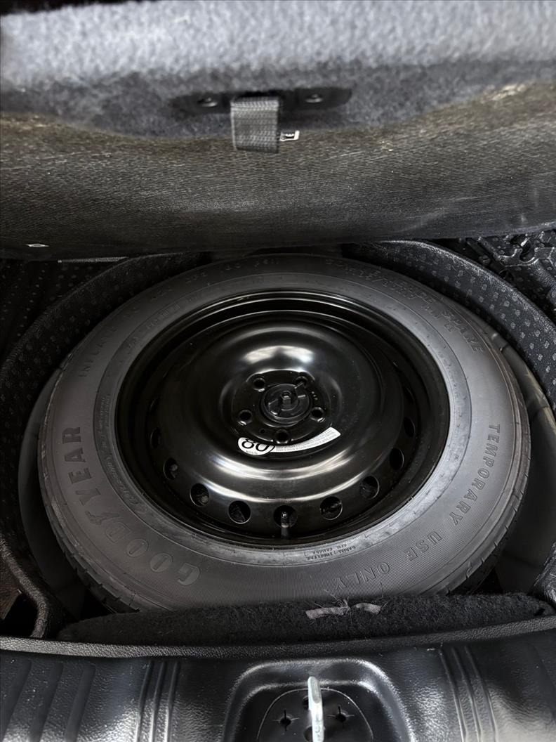  COMPASS  1.3 T270 Turbo Longitude 15
