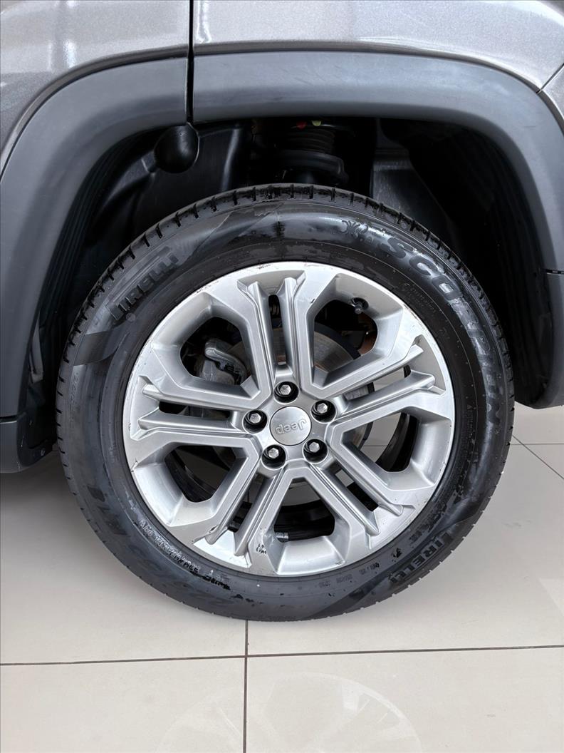  COMPASS  1.3 T270 Turbo Longitude 17