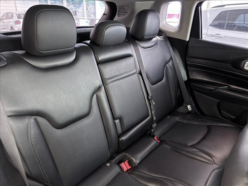  COMPASS  1.3 T270 Turbo Longitude 7