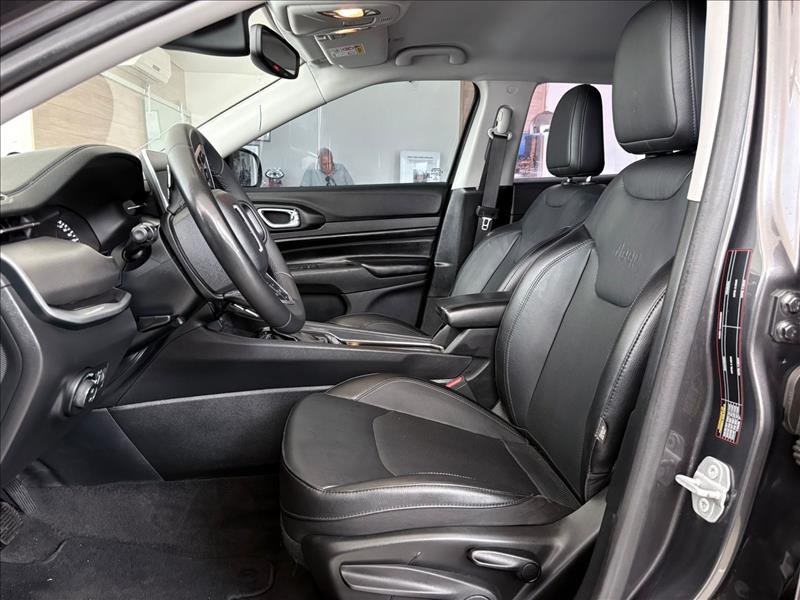  COMPASS  1.3 T270 Turbo Longitude 8
