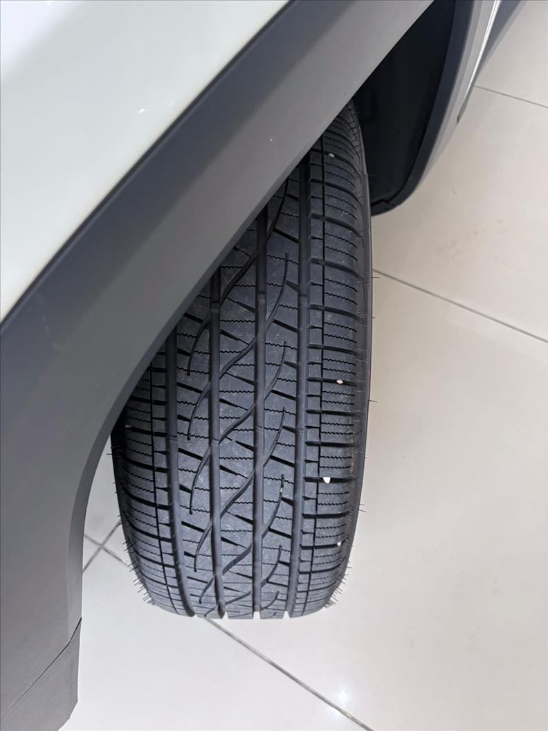  RENEGADE  1.3 T270 Turbo Longitude 16