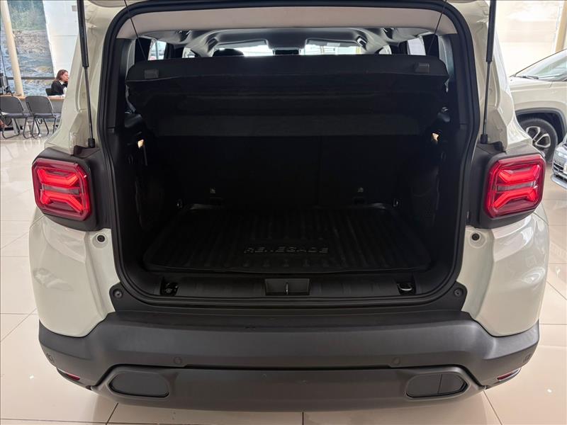  RENEGADE  1.3 T270 Turbo Longitude 14