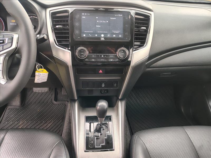  L200 TRITON  2.4 16V Turbo Sport HPE CD 4X4 9