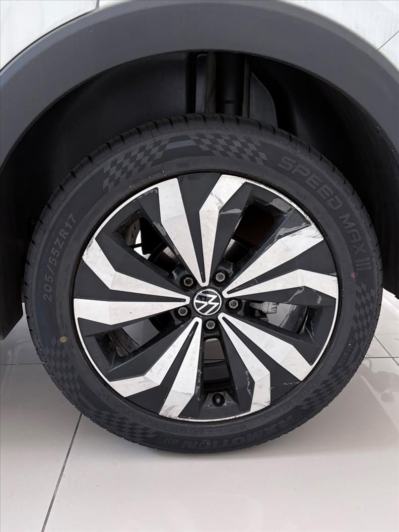  T-CROSS  1.4 250 TSI Highline 17
