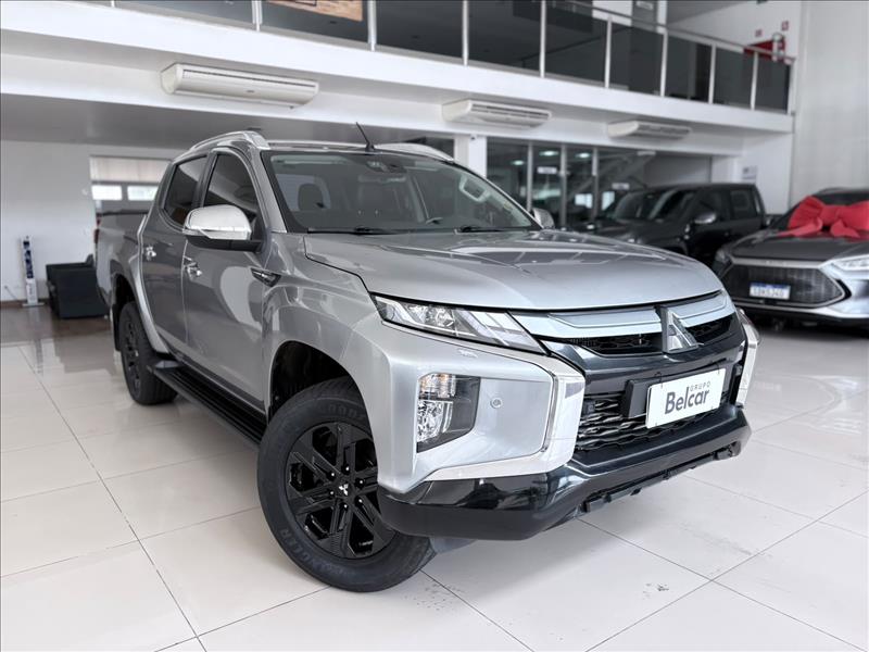  L200 TRITON  2.4 16V Turbo Sport Hpe-s CD 4X4 0