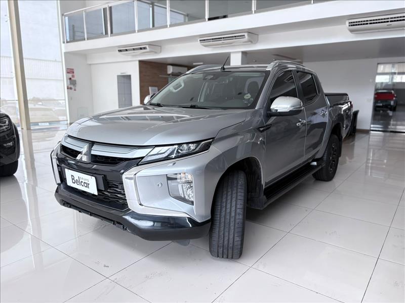  L200 TRITON  2.4 16V Turbo Sport Hpe-s CD 4X4 4