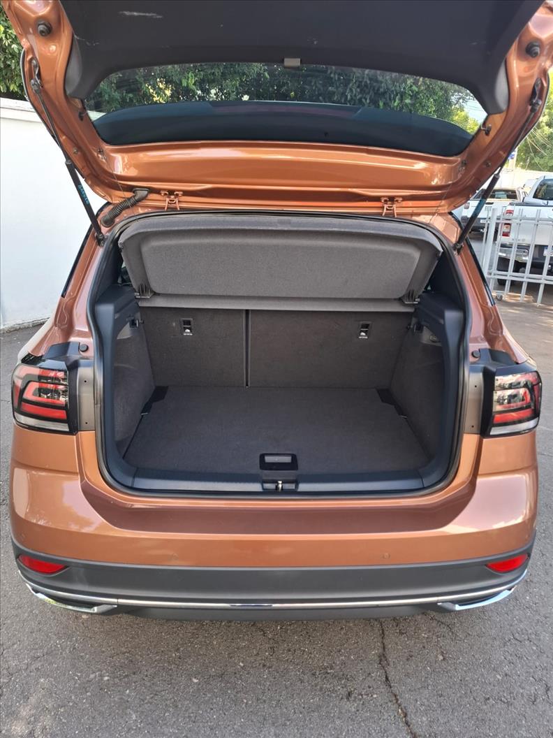 T-CROSS 1.4 250 TSI Highline T-CROSS 1.4 250 TSI Highline