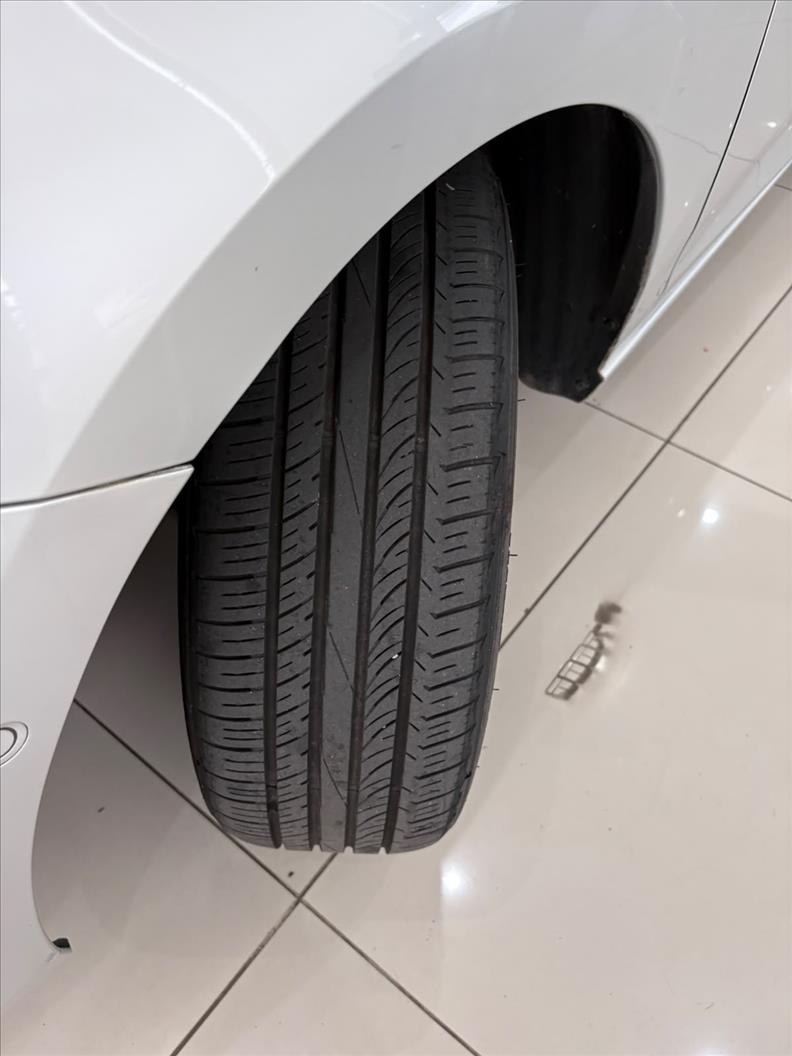  ONIX  1.0 Turbo Premier 16