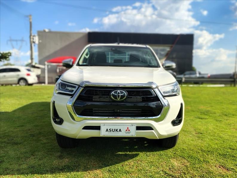  HILUX  2.8 D-4d Turbo CD SRX 4X4 5