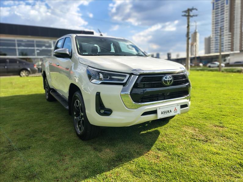  HILUX  2.8 D-4d Turbo CD SRX 4X4 0