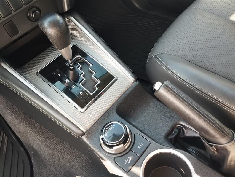  L200 TRITON  2.4 16V Turbo Sport HPE CD 4X4 12