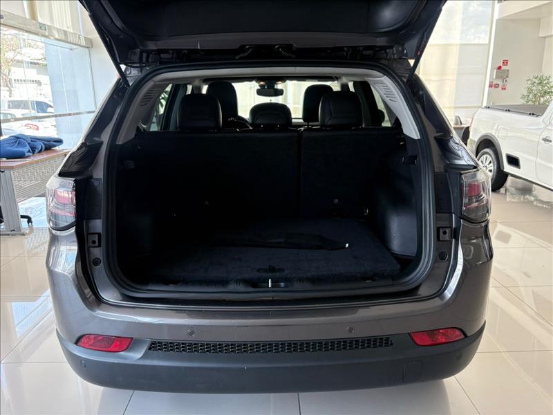  COMPASS  1.3 T270 Turbo Longitude 14