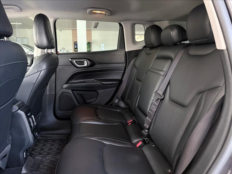  COMPASS  1.3 T270 Turbo Longitude 9