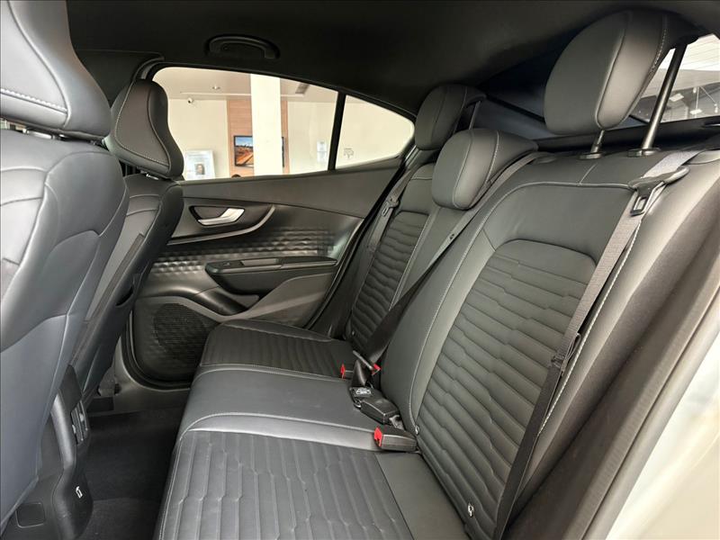  FASTBACK  1.3 Turbo 270 Limited Edition 9