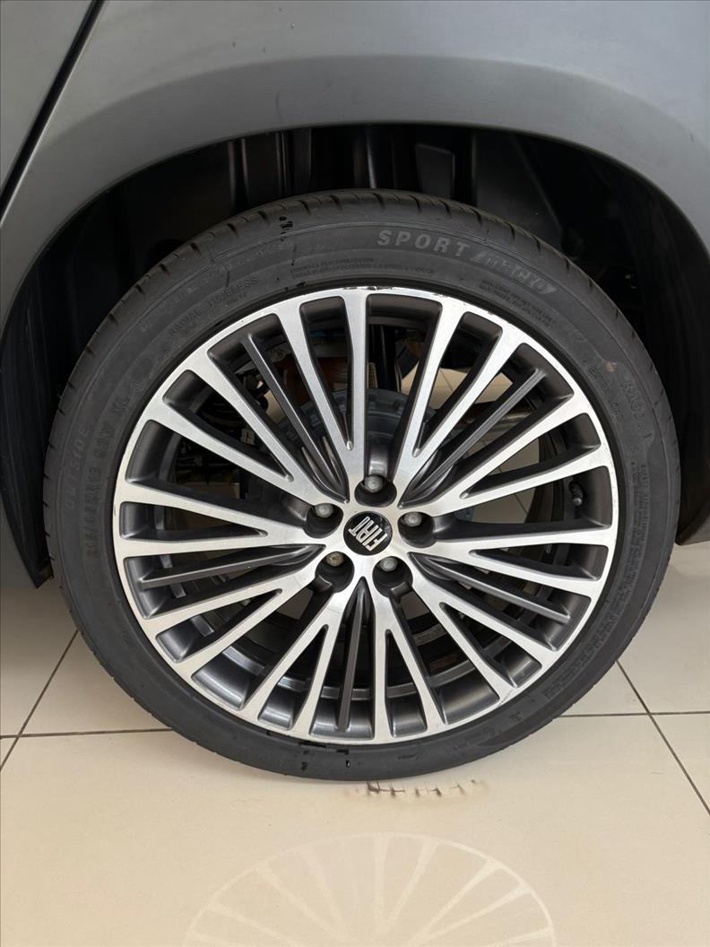  FASTBACK  1.3 Turbo 270 Limited Edition 17