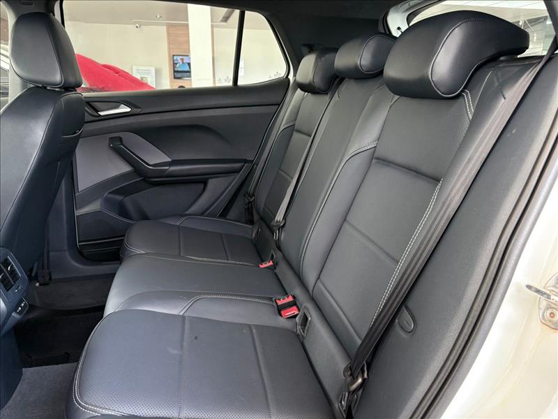  T-CROSS  1.0 200 TSI Comfortline 9