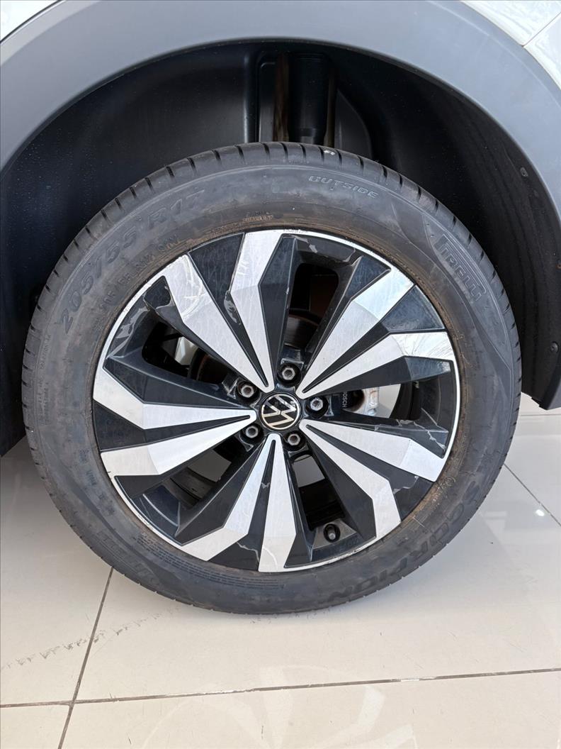  T-CROSS  1.0 200 TSI Comfortline 17