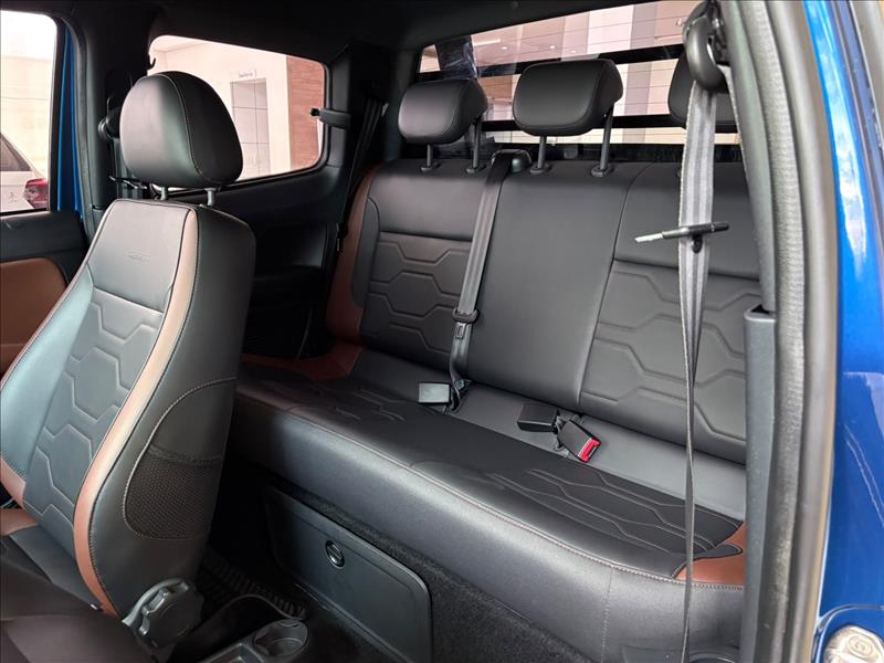  SAVEIRO  1.6 Cross CD 16V 9