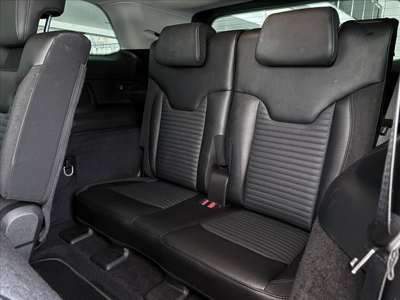  COMMANDER  2.0 Td380 Turbo Limited 10