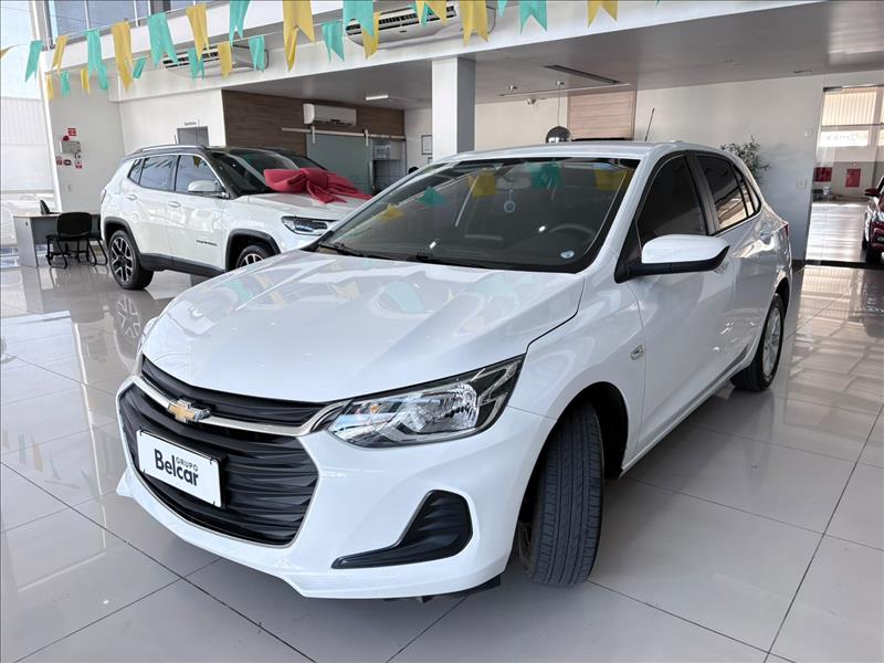  ONIX  1.0 LT 4