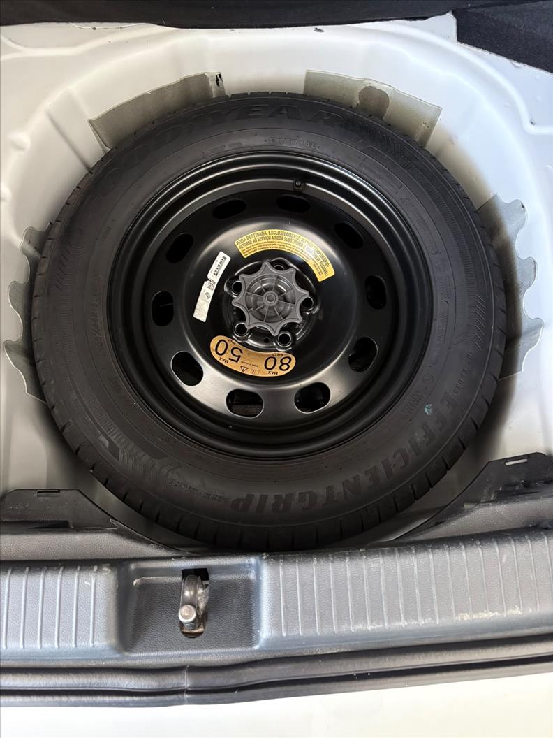  T-CROSS  1.0 200 TSI Sense 15