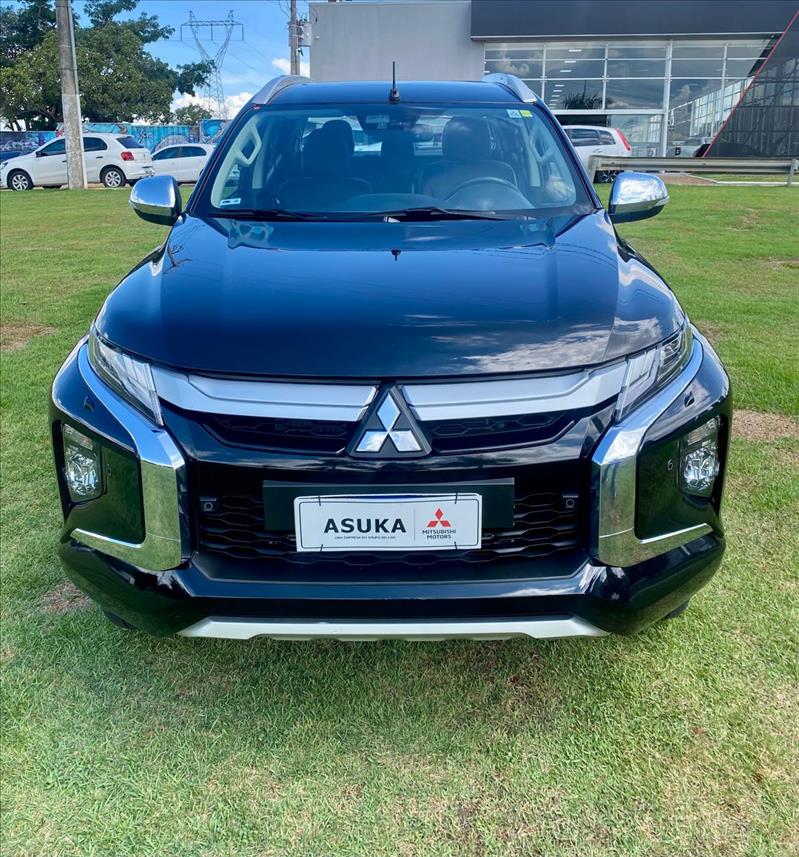  L200 TRITON  2.4 16V Turbo Sport Hpe-s CD 4X4 5