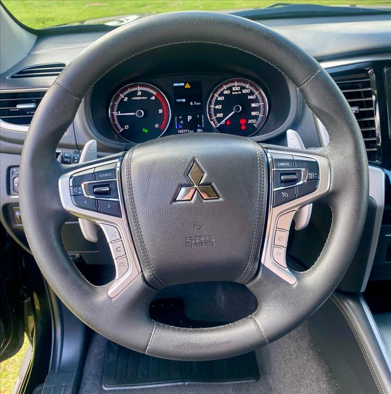  L200 TRITON  2.4 16V Turbo Sport Hpe-s CD 4X4 11