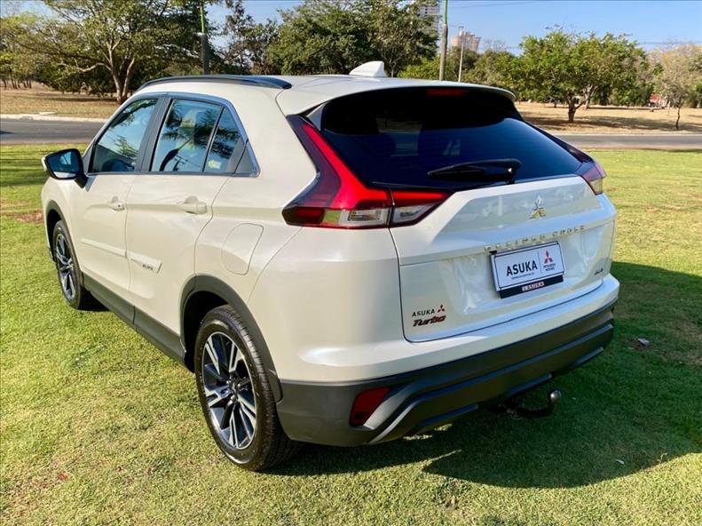  ECLIPSE CROSS  1.5 Mivec Turbo GLS 3