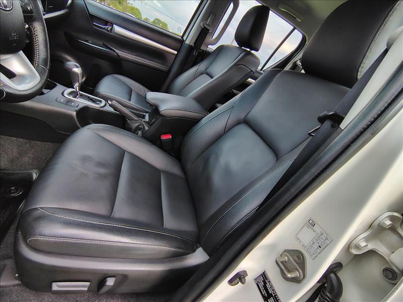  HILUX  2.8 D-4d Turbo CD SRV 4X4 6
