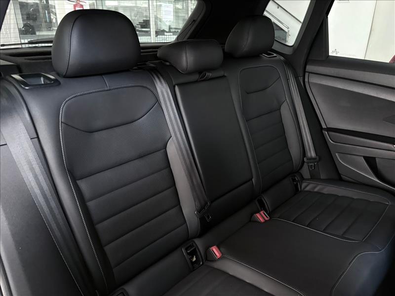  TAOS  1.4 250 TSI Highline 7
