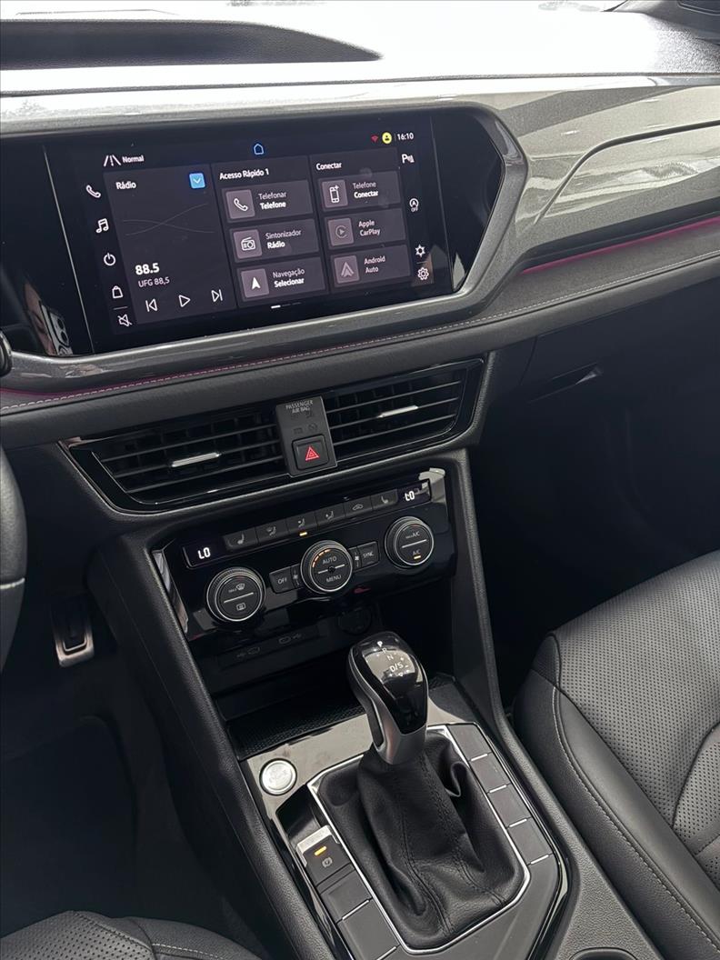  TAOS  1.4 250 TSI Highline 13