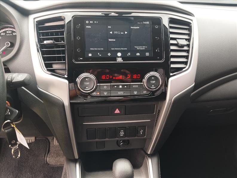  L200 TRITON  2.4 16V Turbo Sport HPE CD 4X4 12