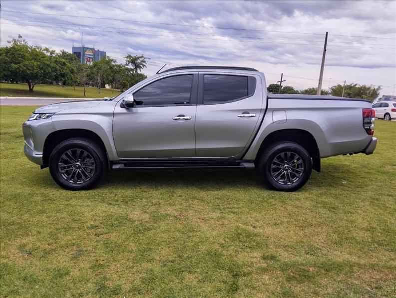  L200 TRITON  2.4 16V Turbo Sport HPE CD 4X4 4