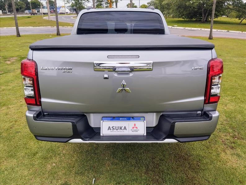  L200 TRITON  2.4 16V Turbo Sport HPE CD 4X4 2