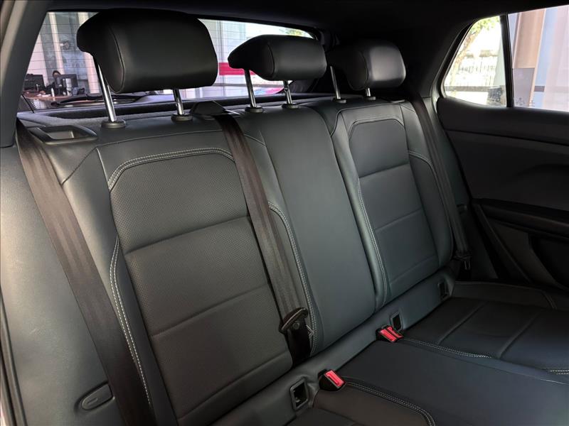  T-CROSS  1.0 200 TSI Comfortline 7