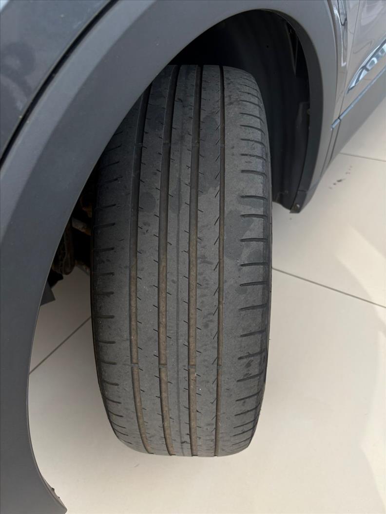  T-CROSS  1.0 200 TSI Comfortline 17