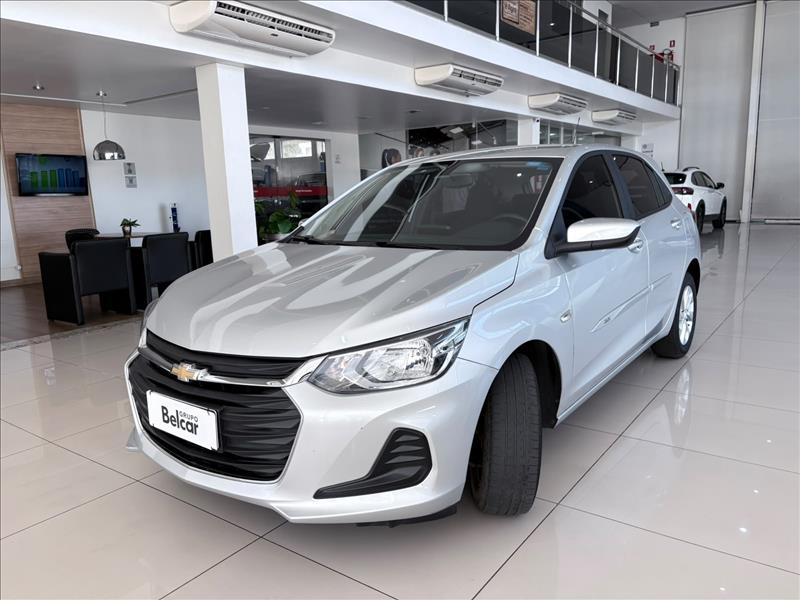  ONIX  1.0 LT 4