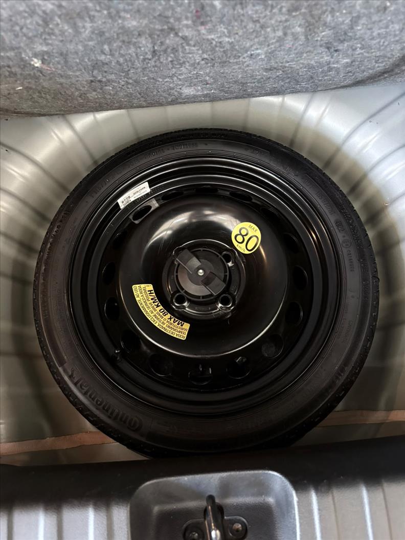  ONIX  1.0 LT 15