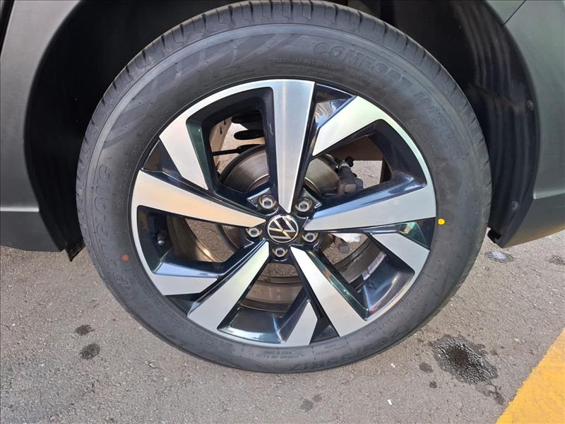 NIVUS 1.0 200 TSI Highline NIVUS 1.0 200 TSI Highline