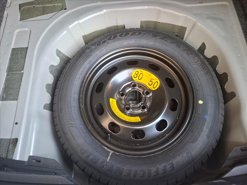 NIVUS 1.0 200 TSI Highline NIVUS 1.0 200 TSI Highline