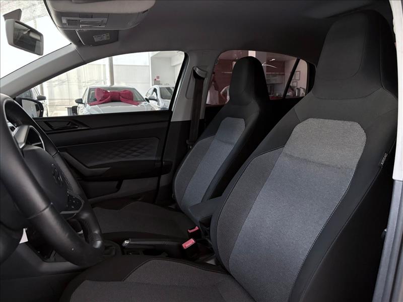  VIRTUS  1.0 170 TSI 8