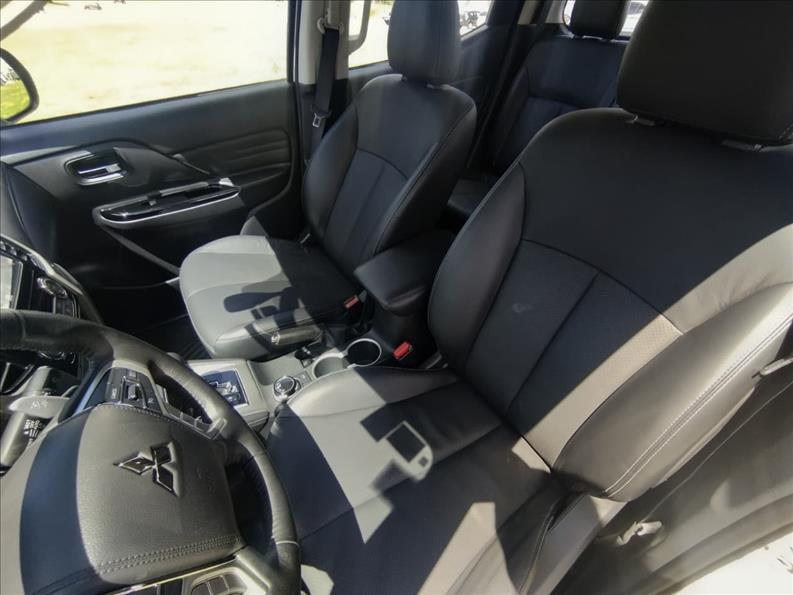  L200 TRITON  2.4 16V Turbo Sport Savana CD 4X4 6