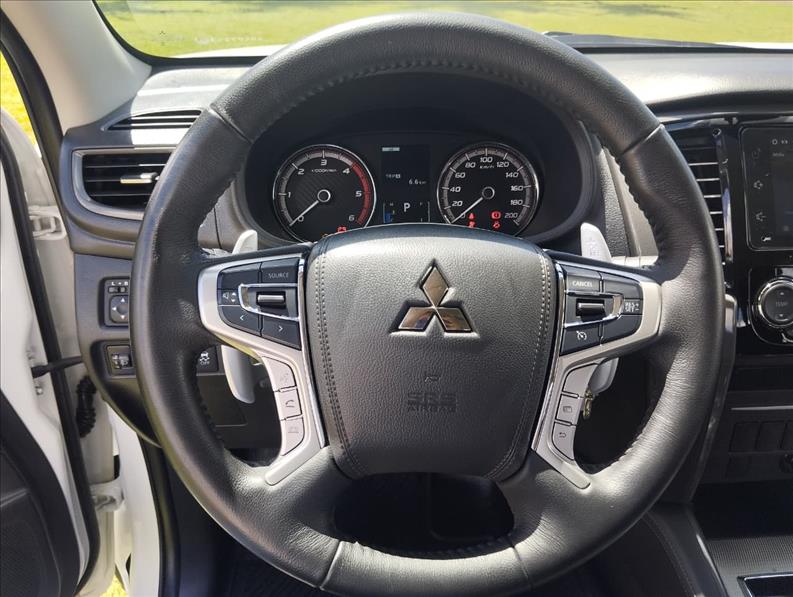  L200 TRITON  2.4 16V Turbo Sport Savana CD 4X4 10