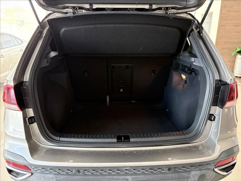  TAOS  1.4 250 TSI Highline 15