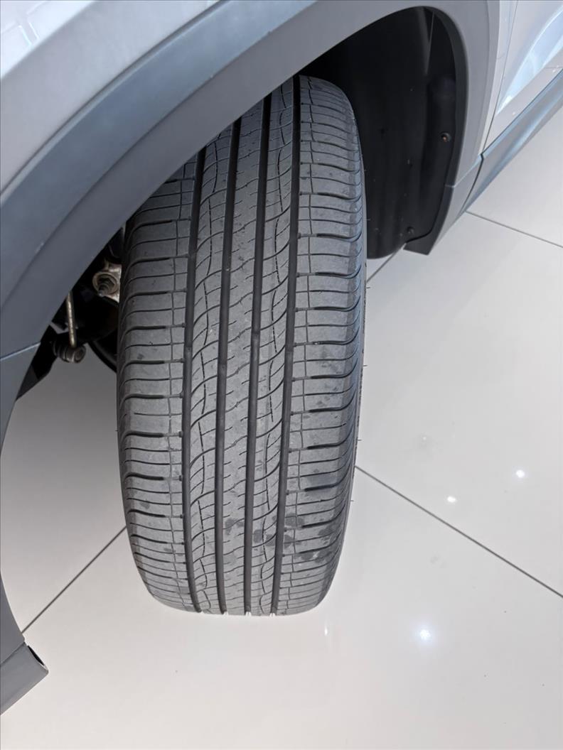  TAOS  1.4 250 TSI Highline 17