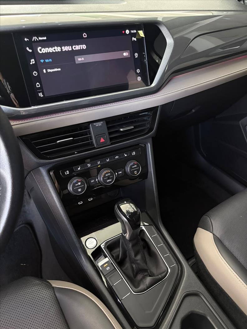  TAOS  1.4 250 TSI Highline 13