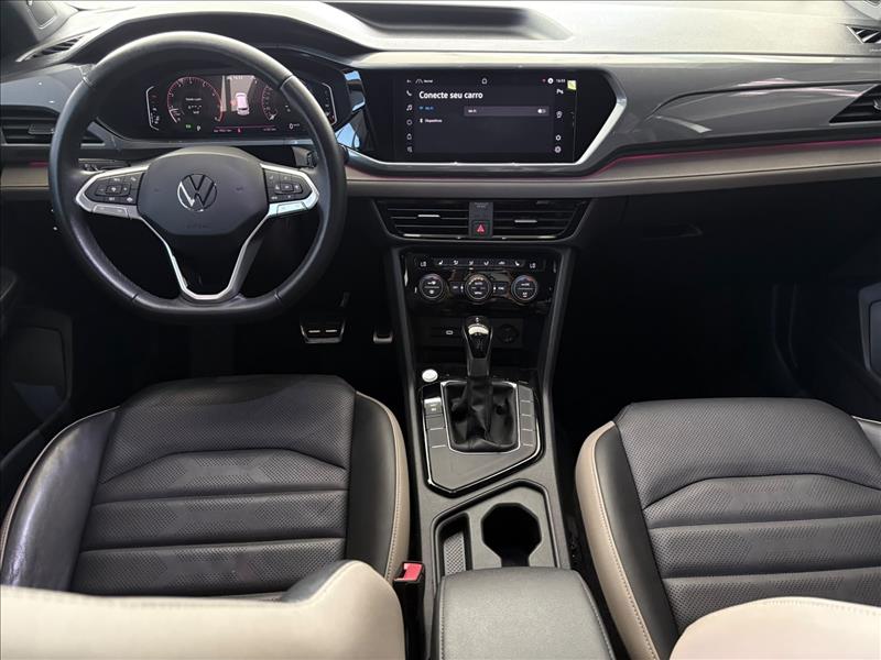  TAOS  1.4 250 TSI Highline 11