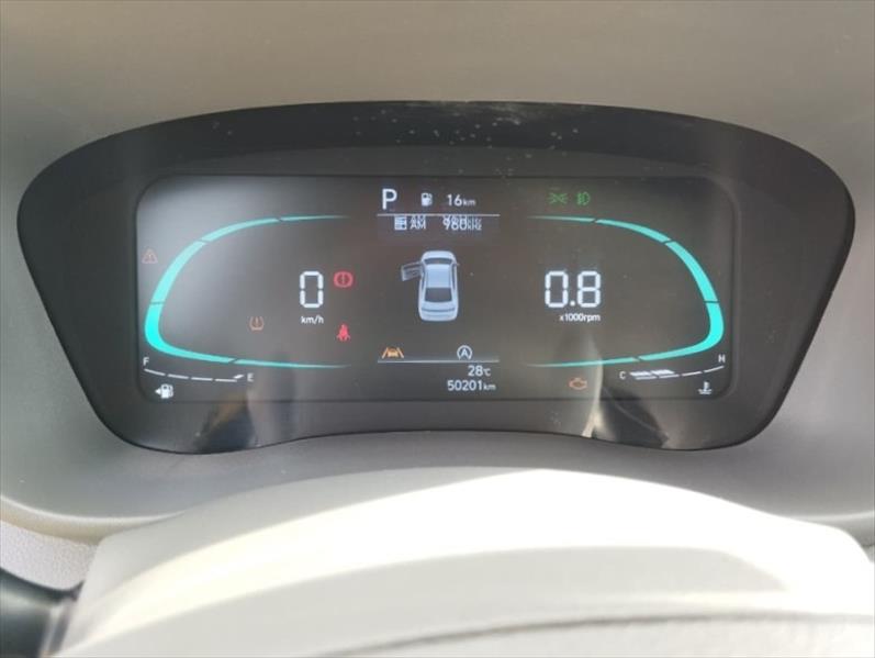  HB20S  1.0 Tgdi Platinum Plus 12