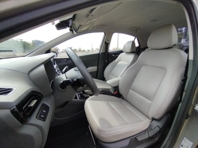  HB20S  1.0 Tgdi Platinum Plus 5