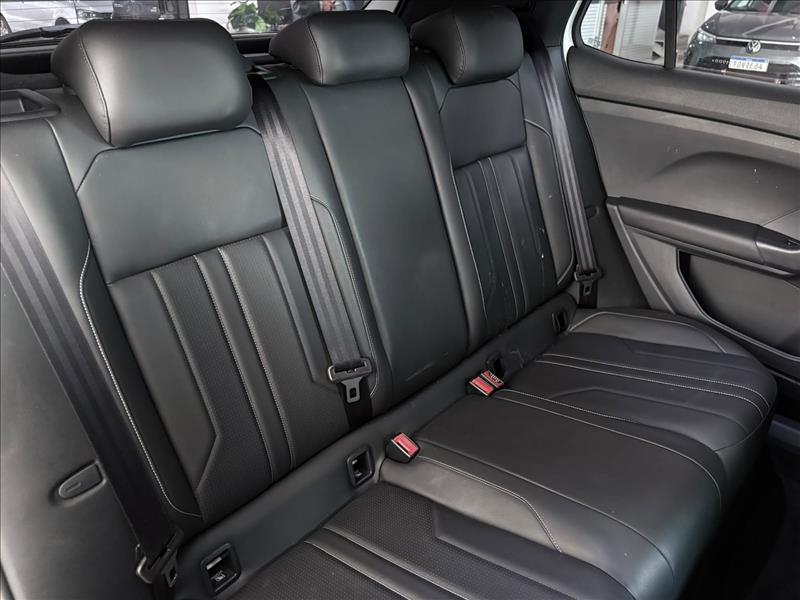  T-CROSS  1.4 250 TSI Highline 7